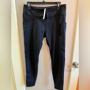 NWT fleece lined Baleaf size L pocket leggings